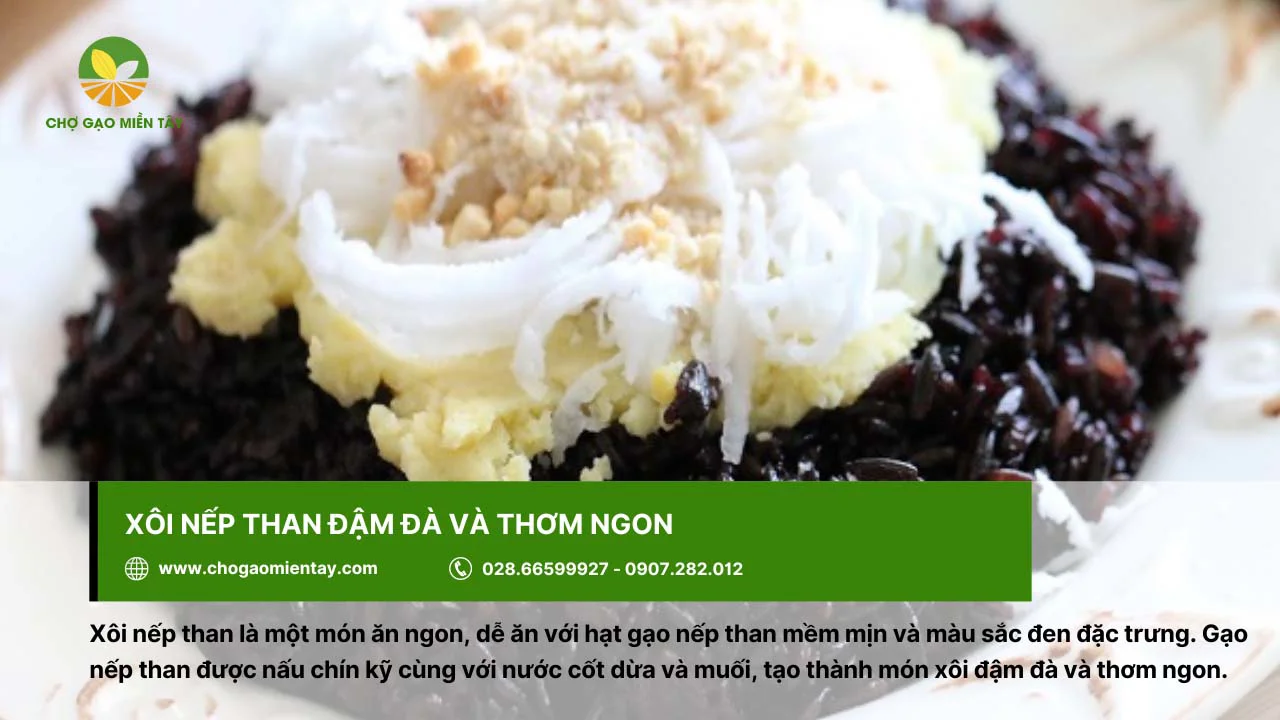 Xôi nếp than với màu sắc bắt mắt cùng với hương vị đậm đà