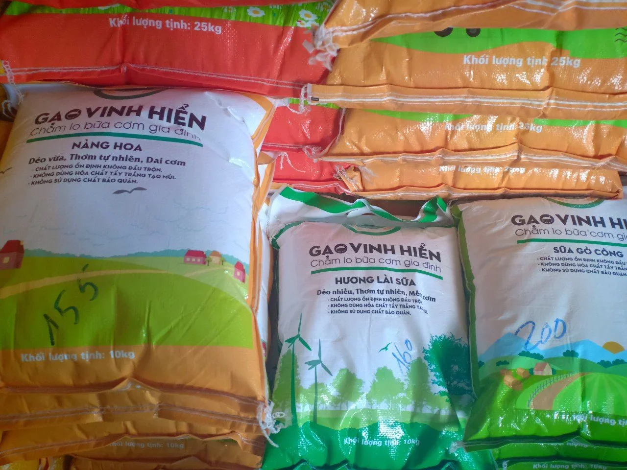 Gạo thương hiệu Vinh Hiển